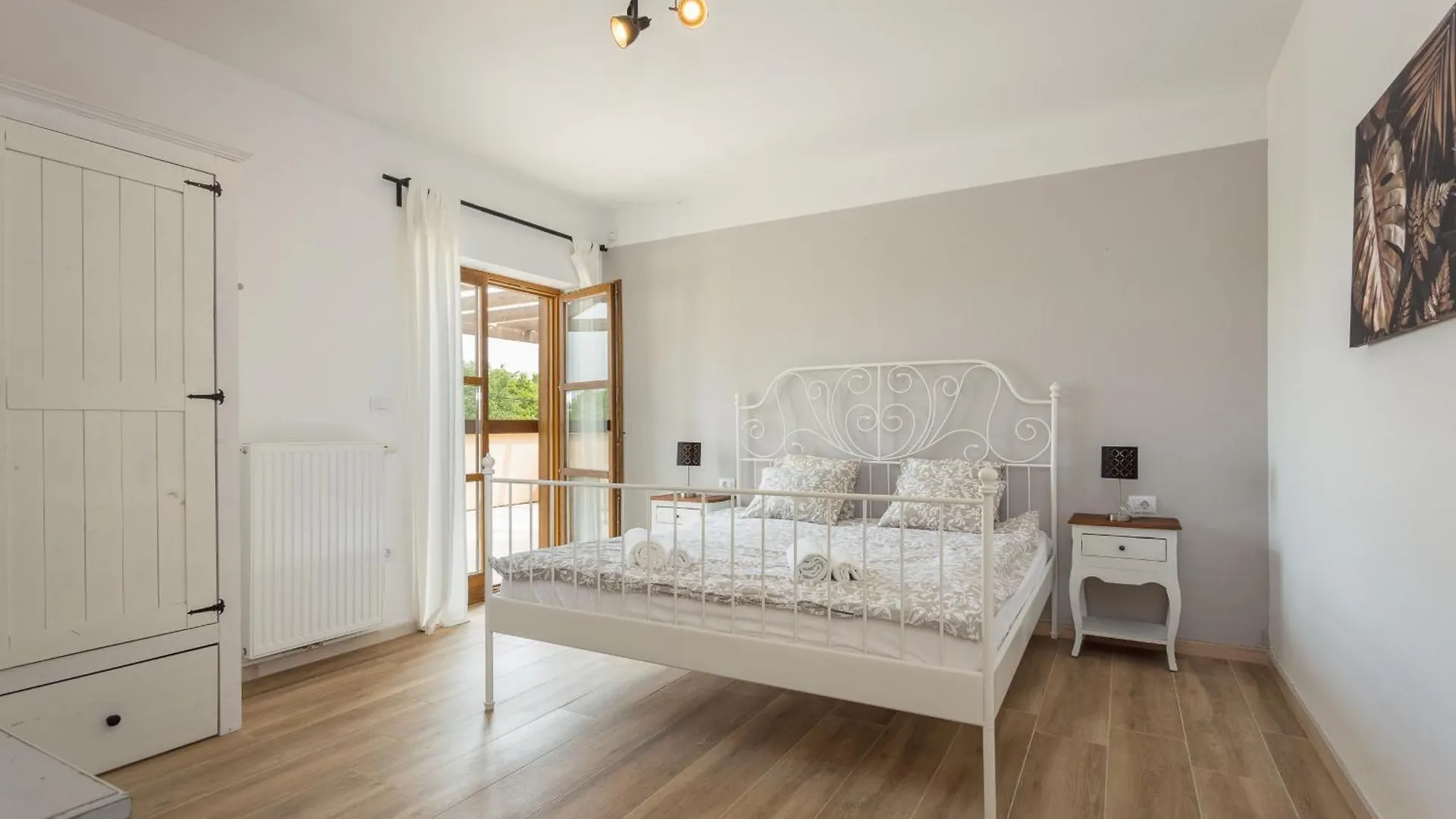 Villa Cirka In Central Istria For 14 Persons With Pool Heating & Pool Table Svetvincenat