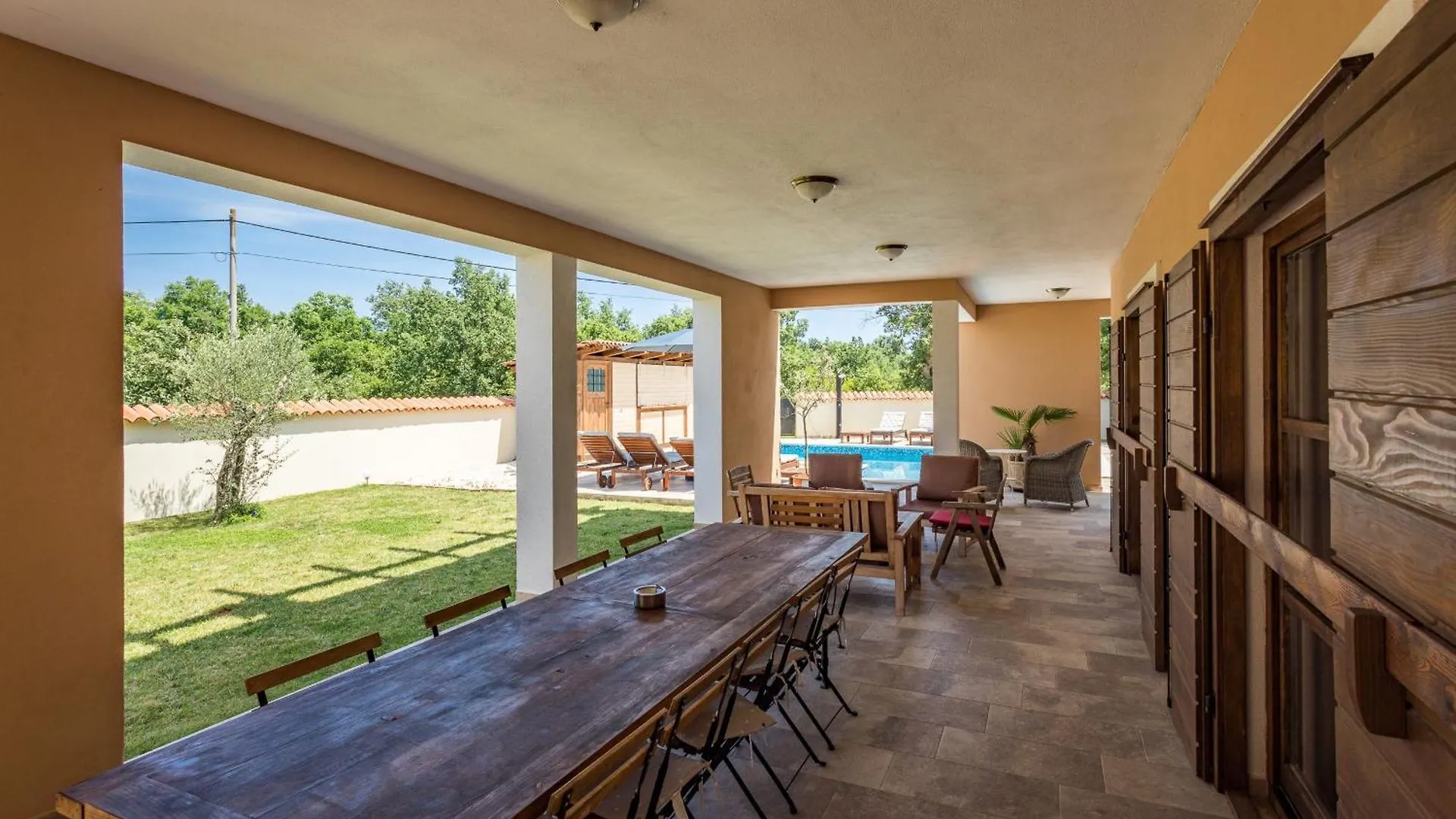 Villa Cirka In Central Istria For 14 Persons With Pool Heating & Pool Table Svetvincenat