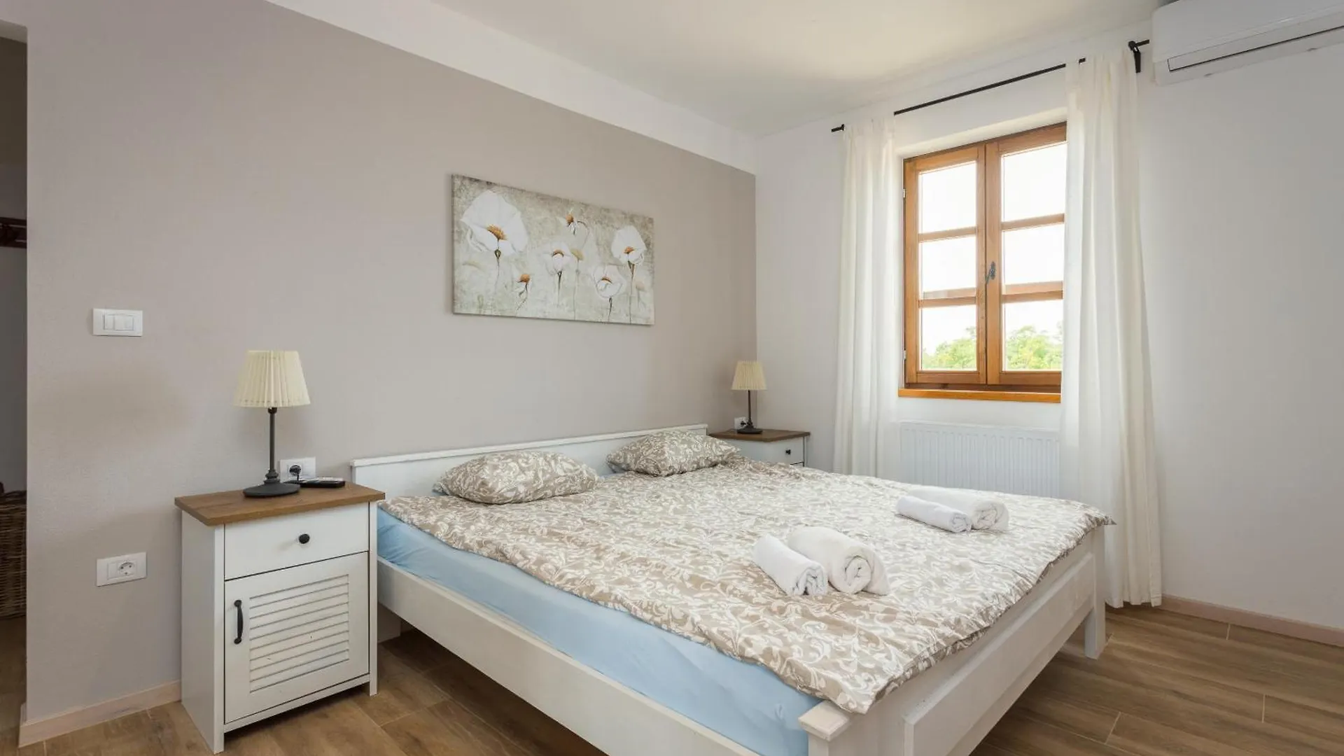 Villa Cirka for 14 persons Svetvinčenat